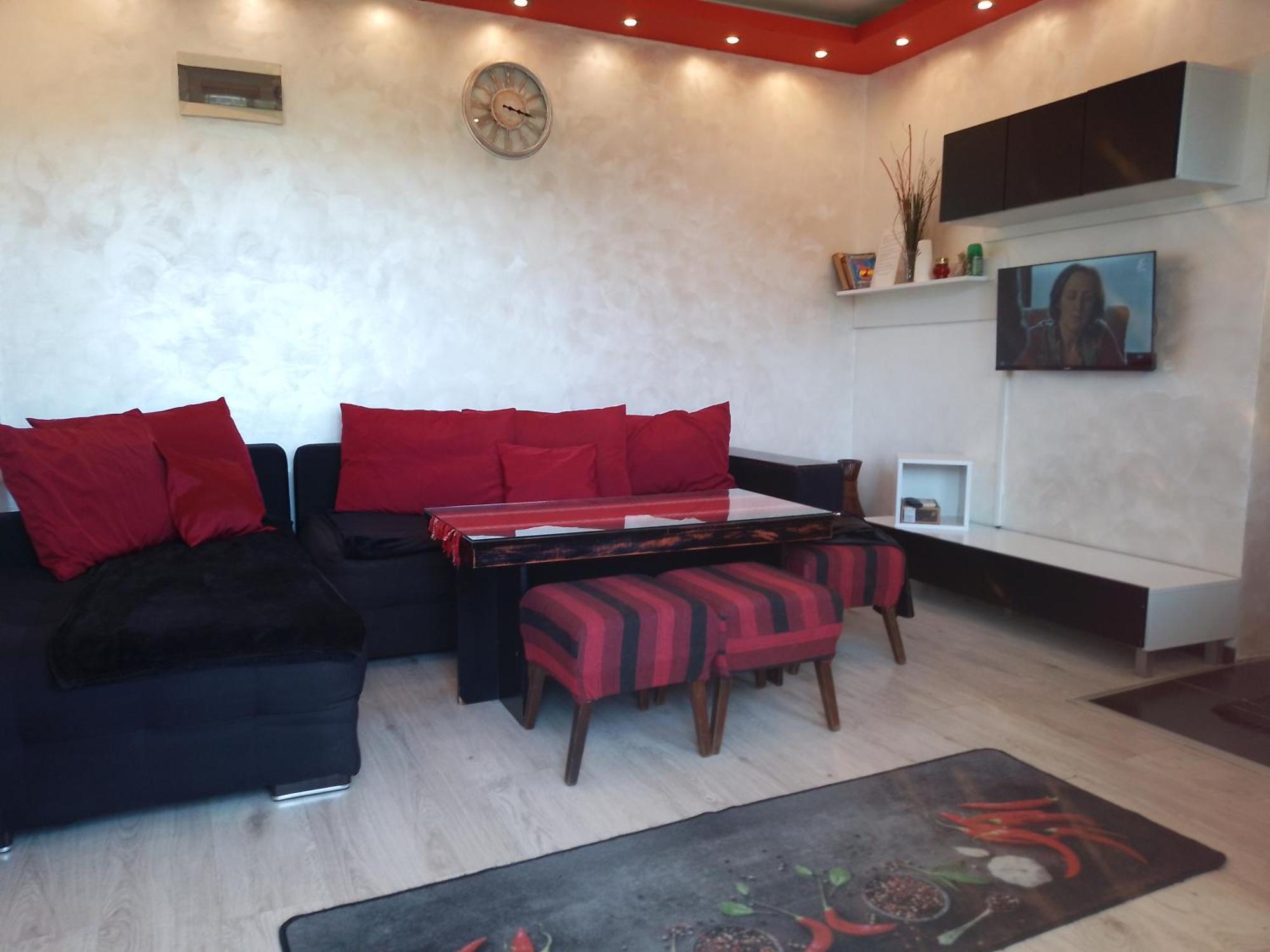 Red House Apartment Veliko Tarnovo Luaran gambar