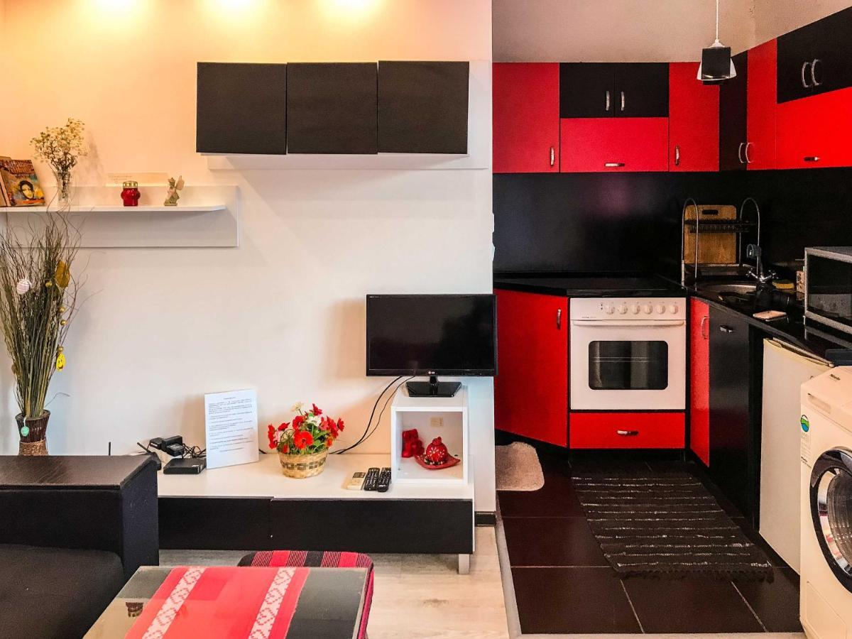 Red House Apartment Veliko Tarnovo Luaran gambar